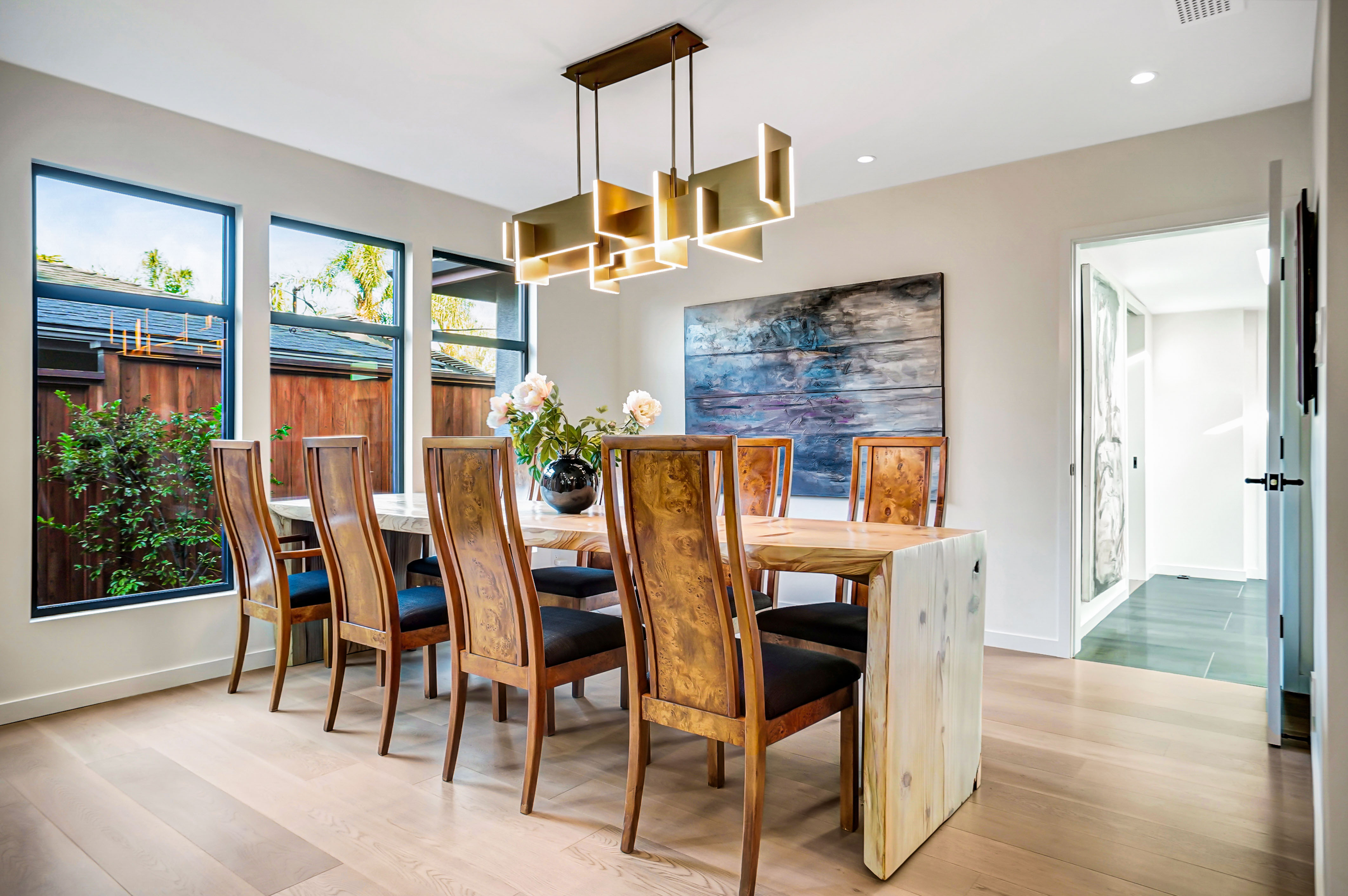 Studio City Complete Home 31