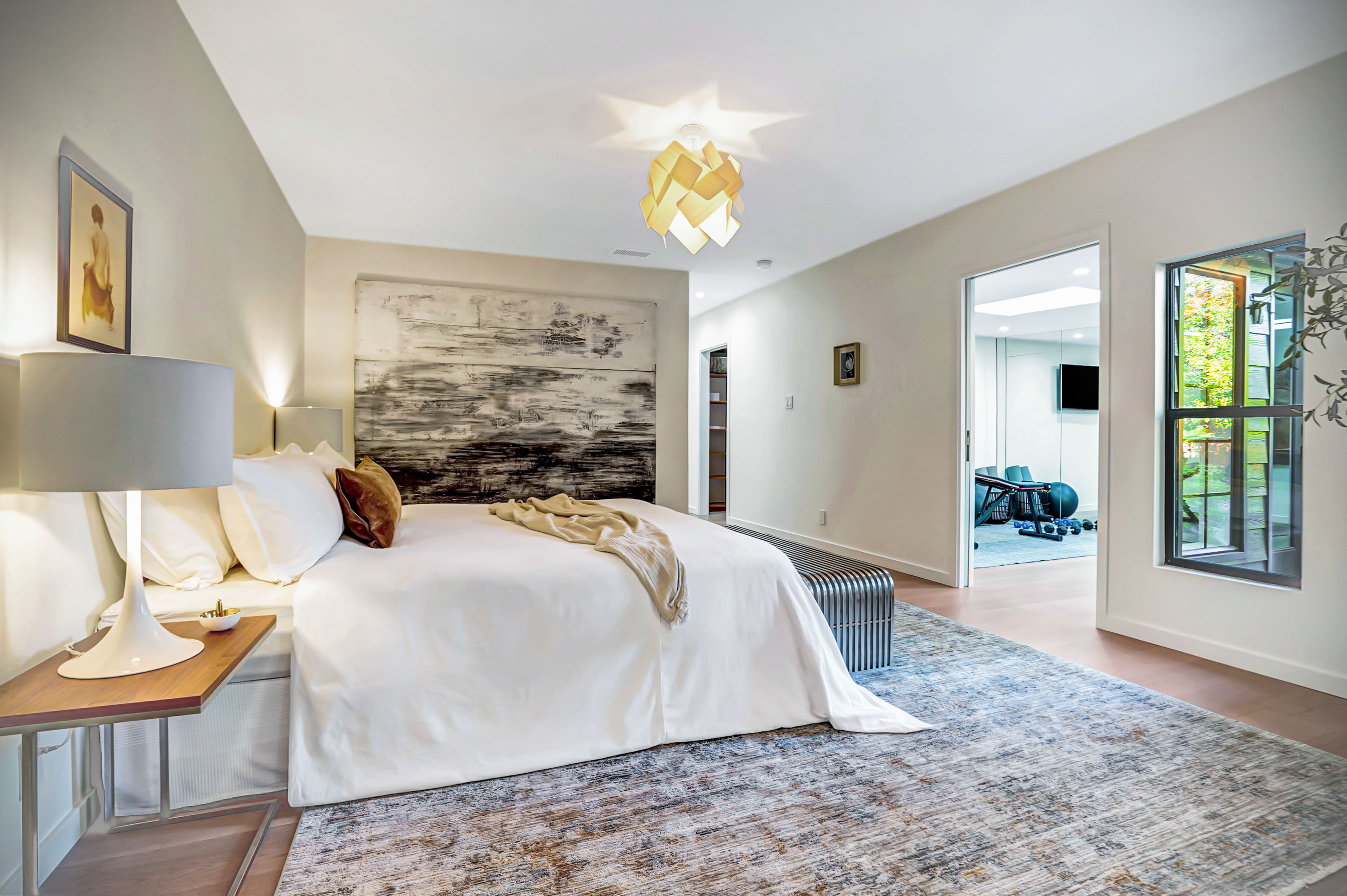 Studio City Complete Home 44