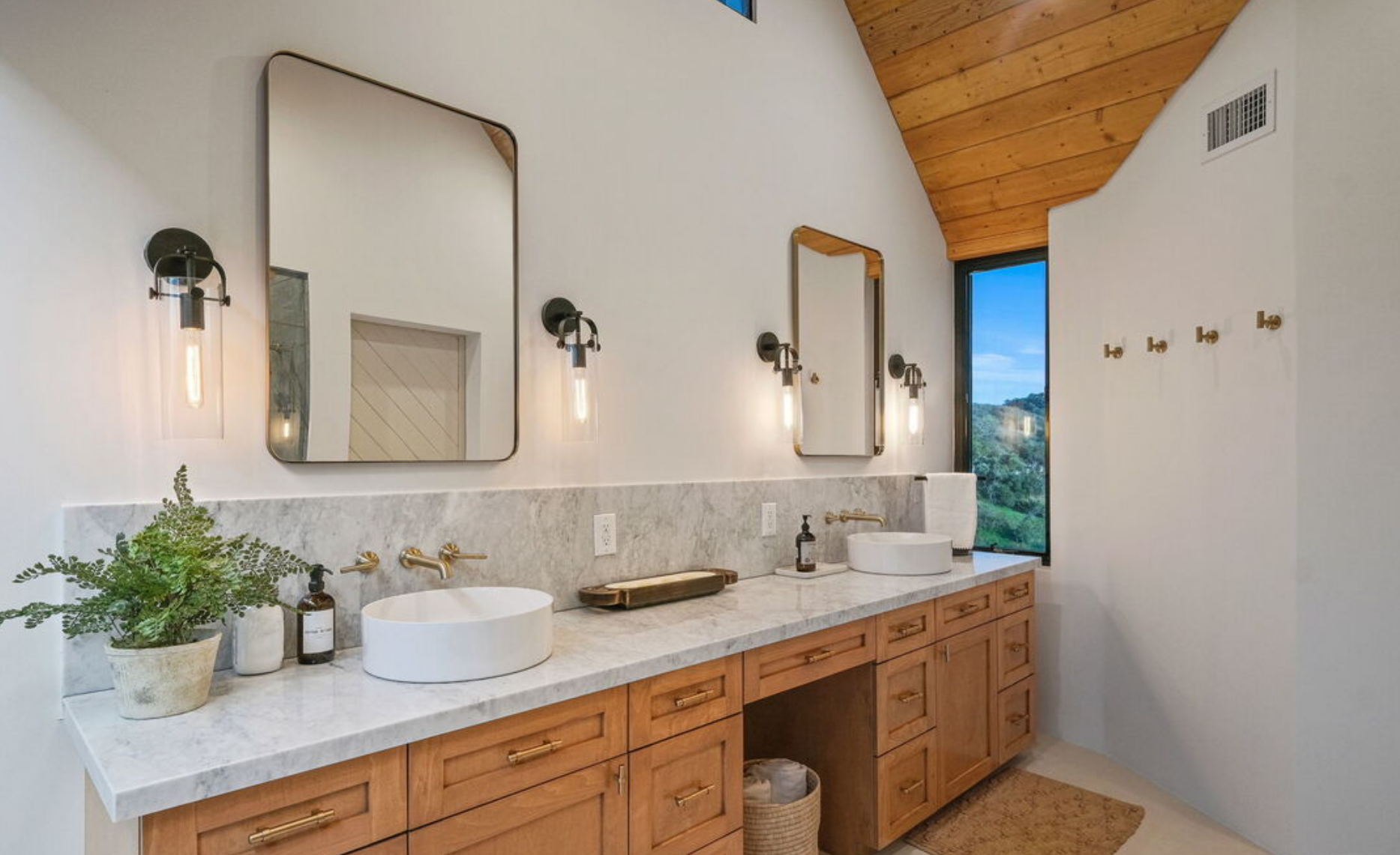 Alta Mesa Residence 17