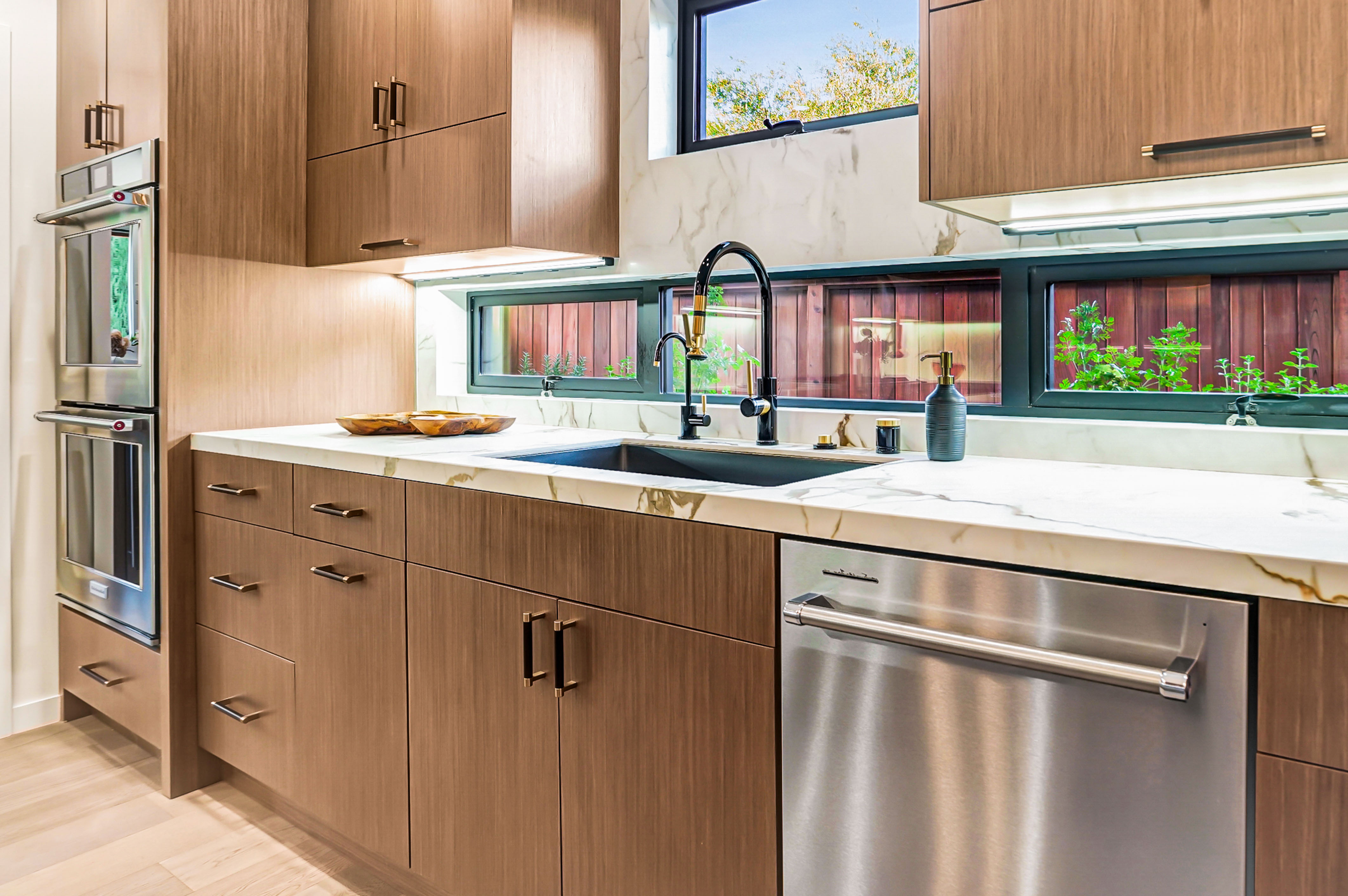 Studio City Complete Home 17