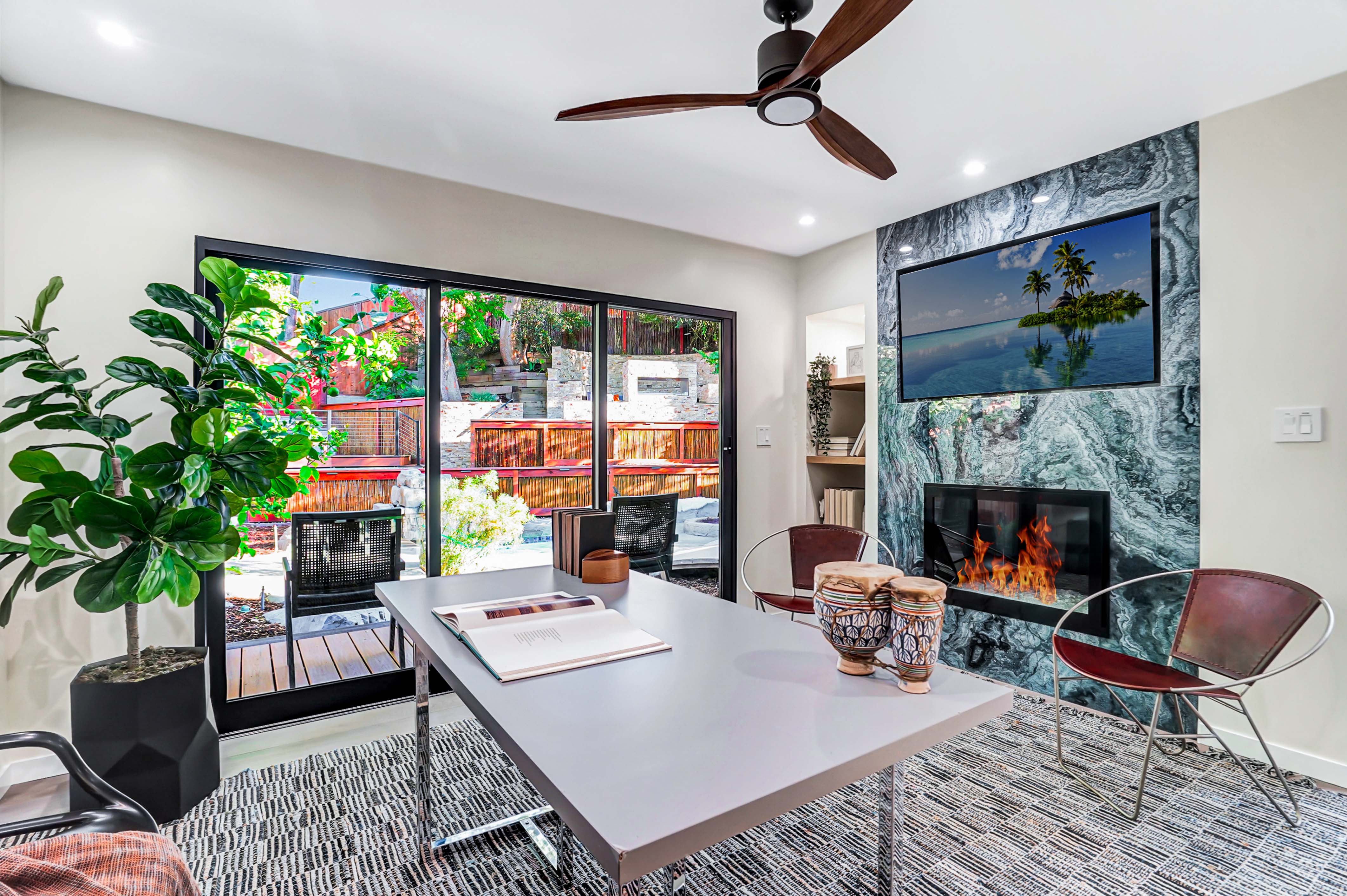 Studio City Complete Home 39