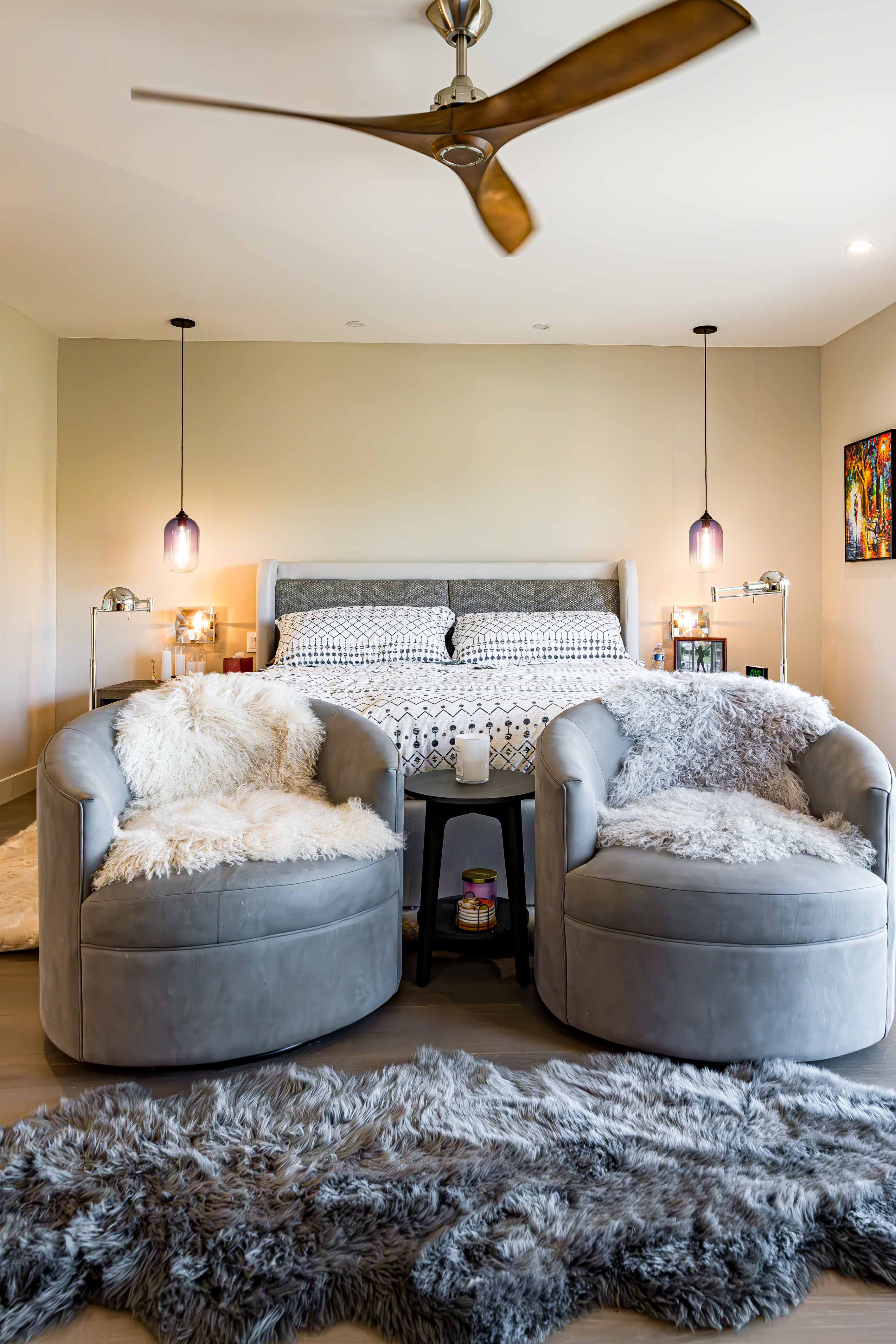 Woodland Hills Master Suite 29