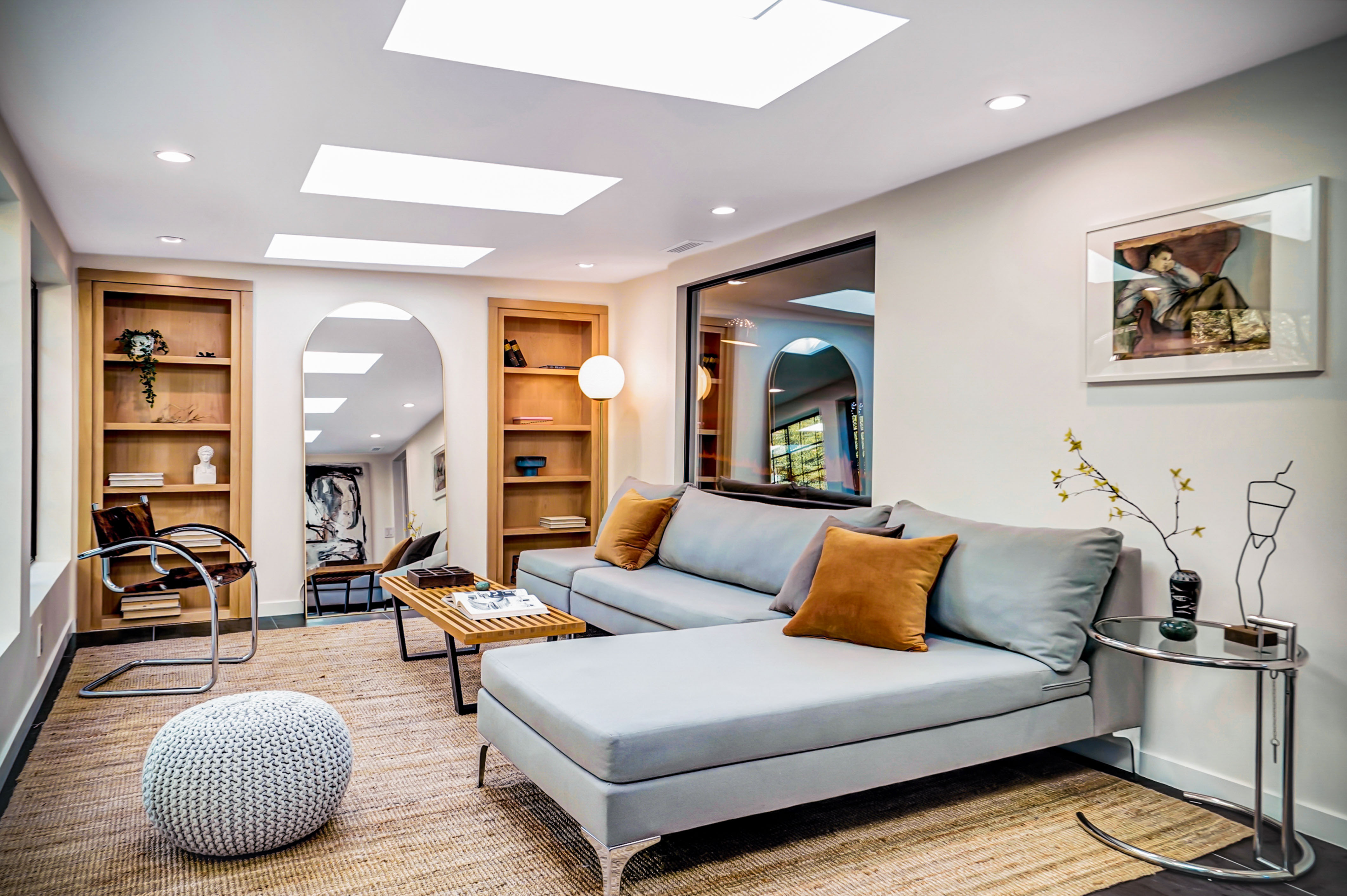 Studio City Complete Home 34