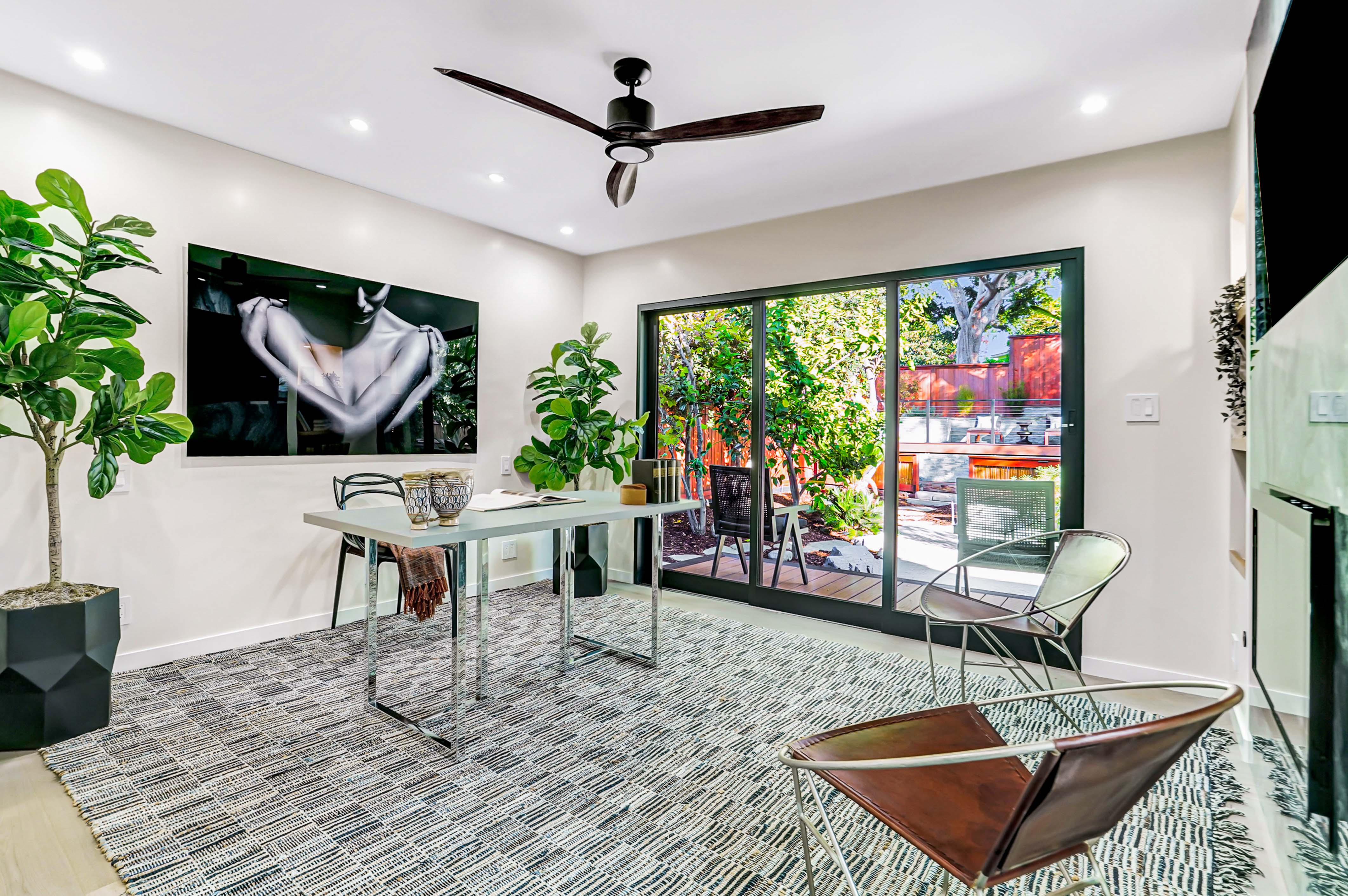 Studio City Complete Home 38