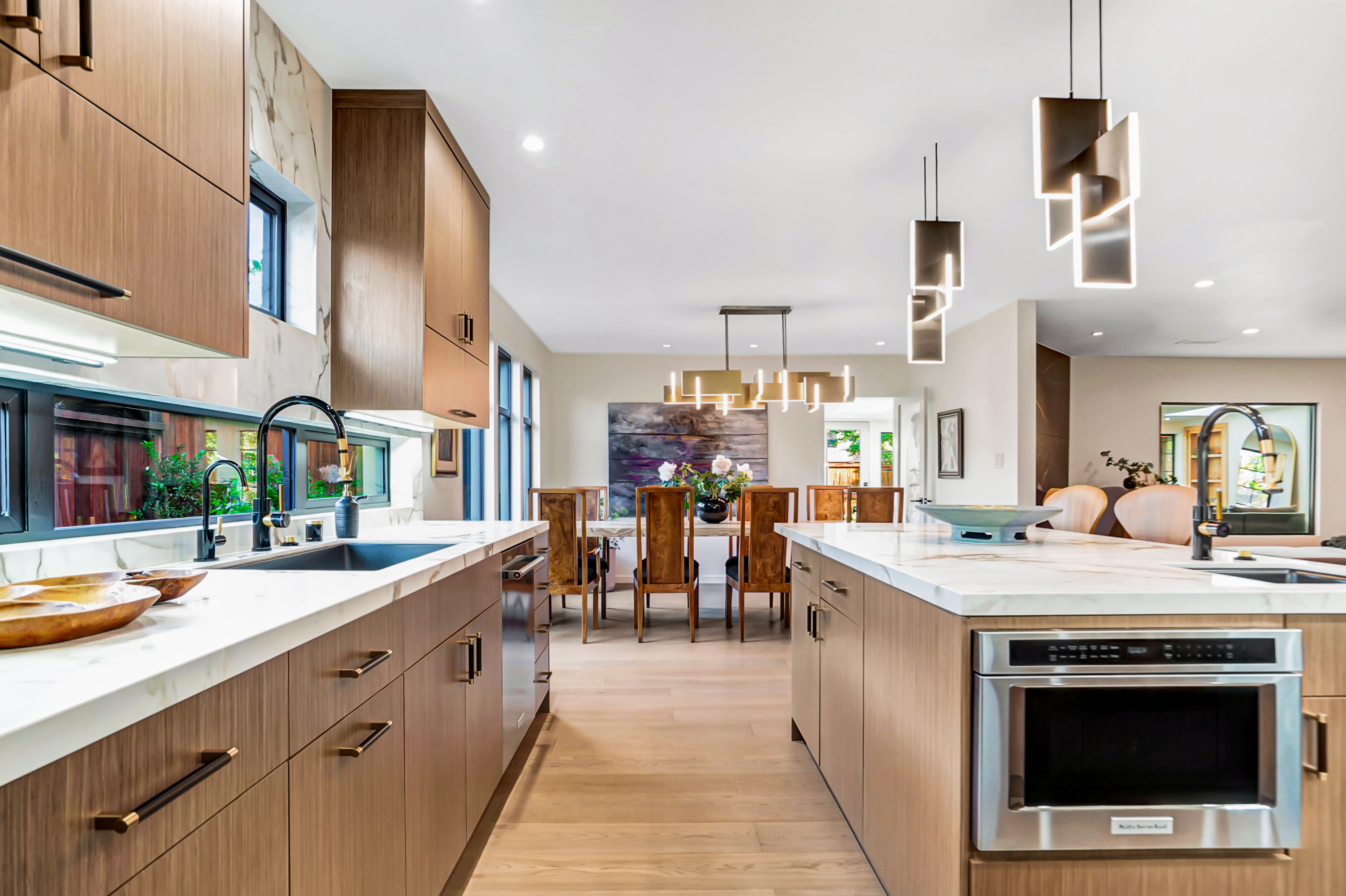 Studio City Complete Home 27