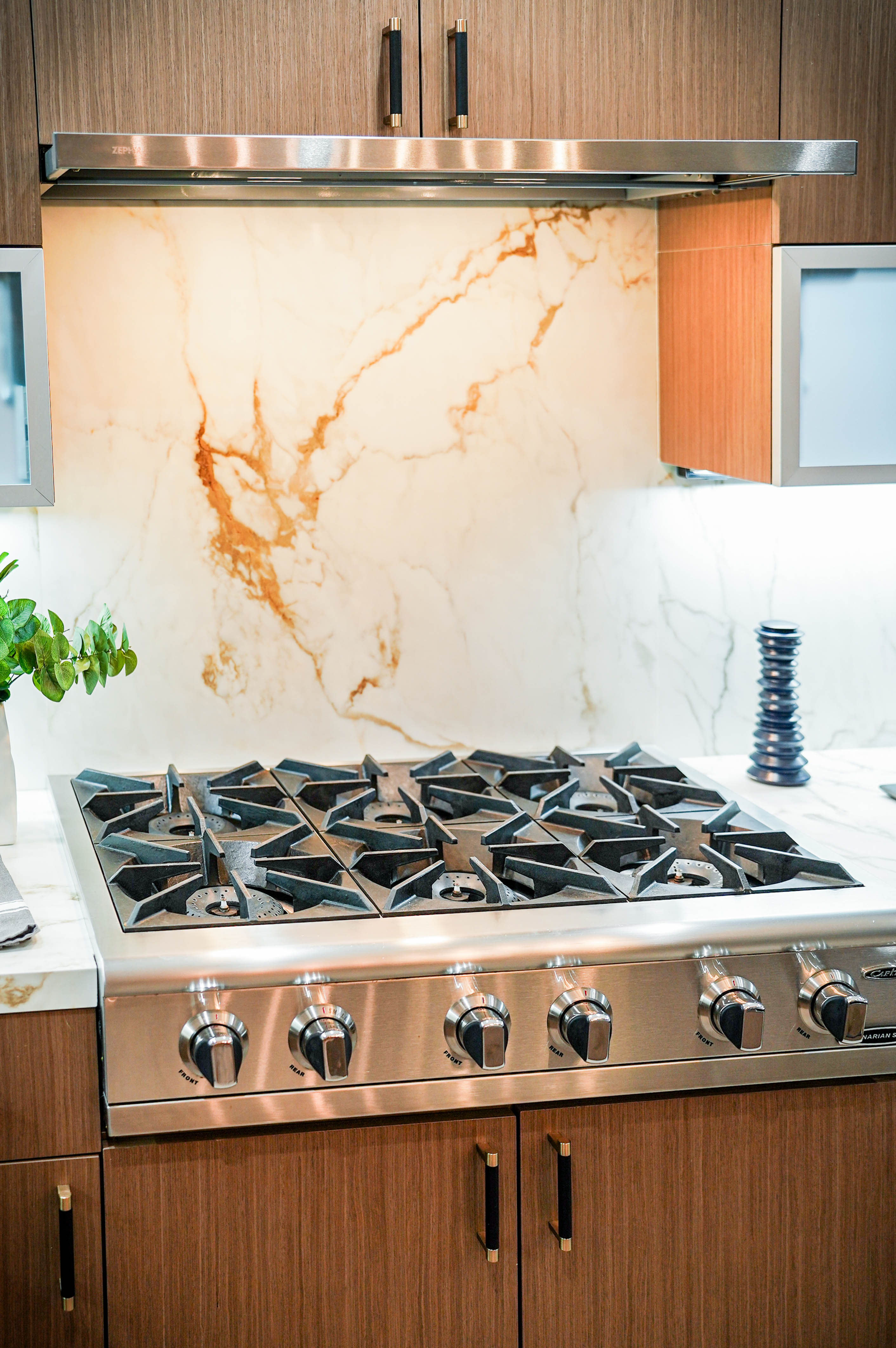 Studio City Complete Home 20