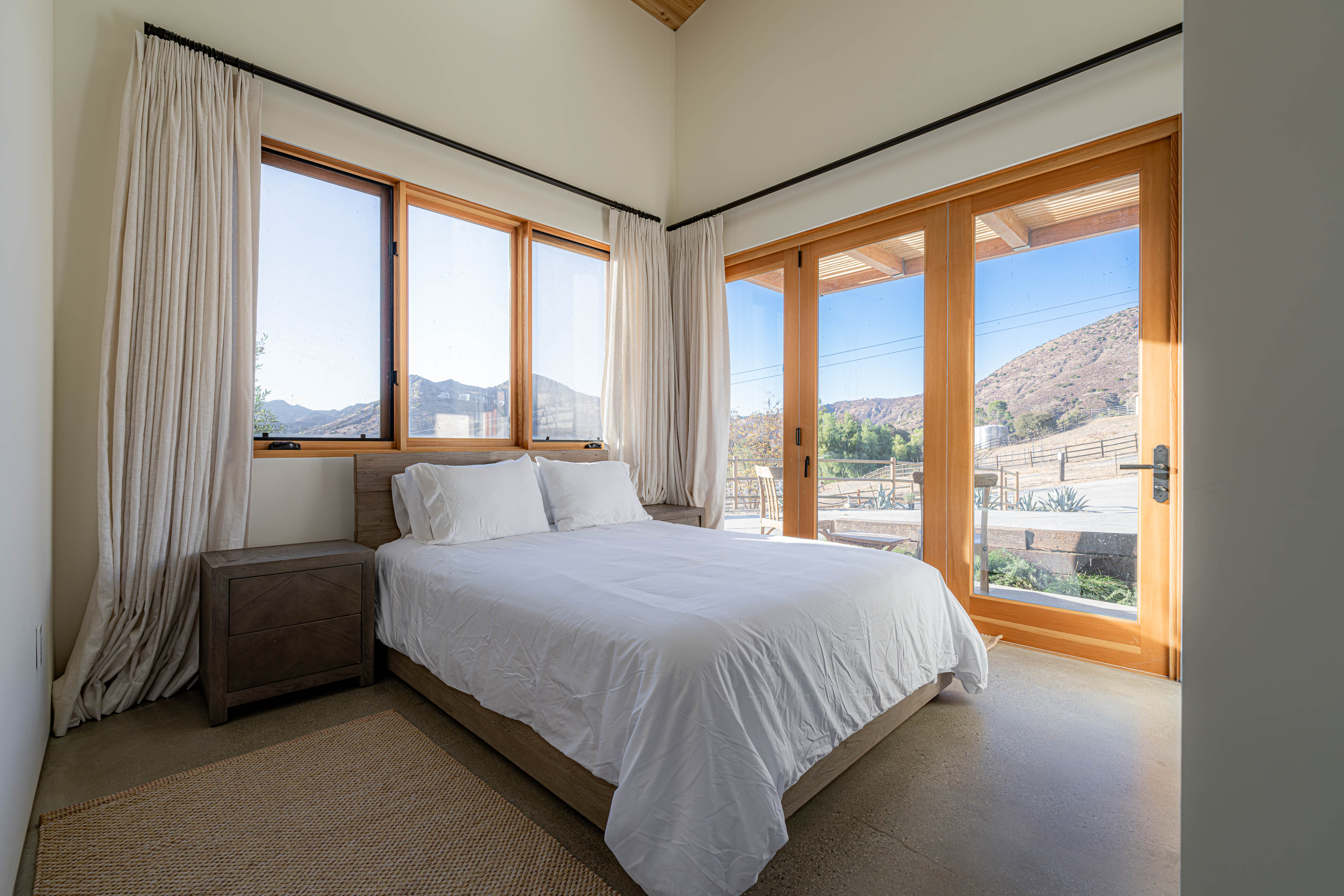 Agoura Hills Ranch 25