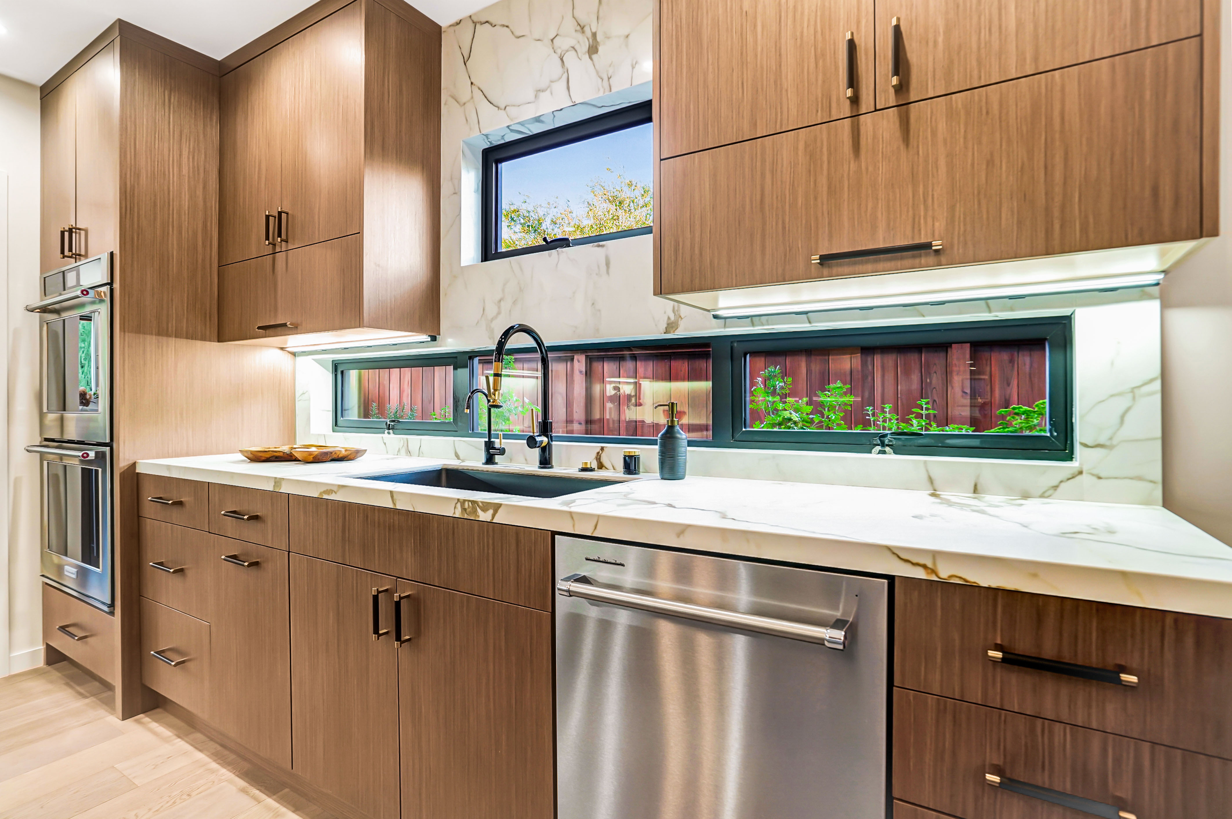 Studio City Complete Home 25