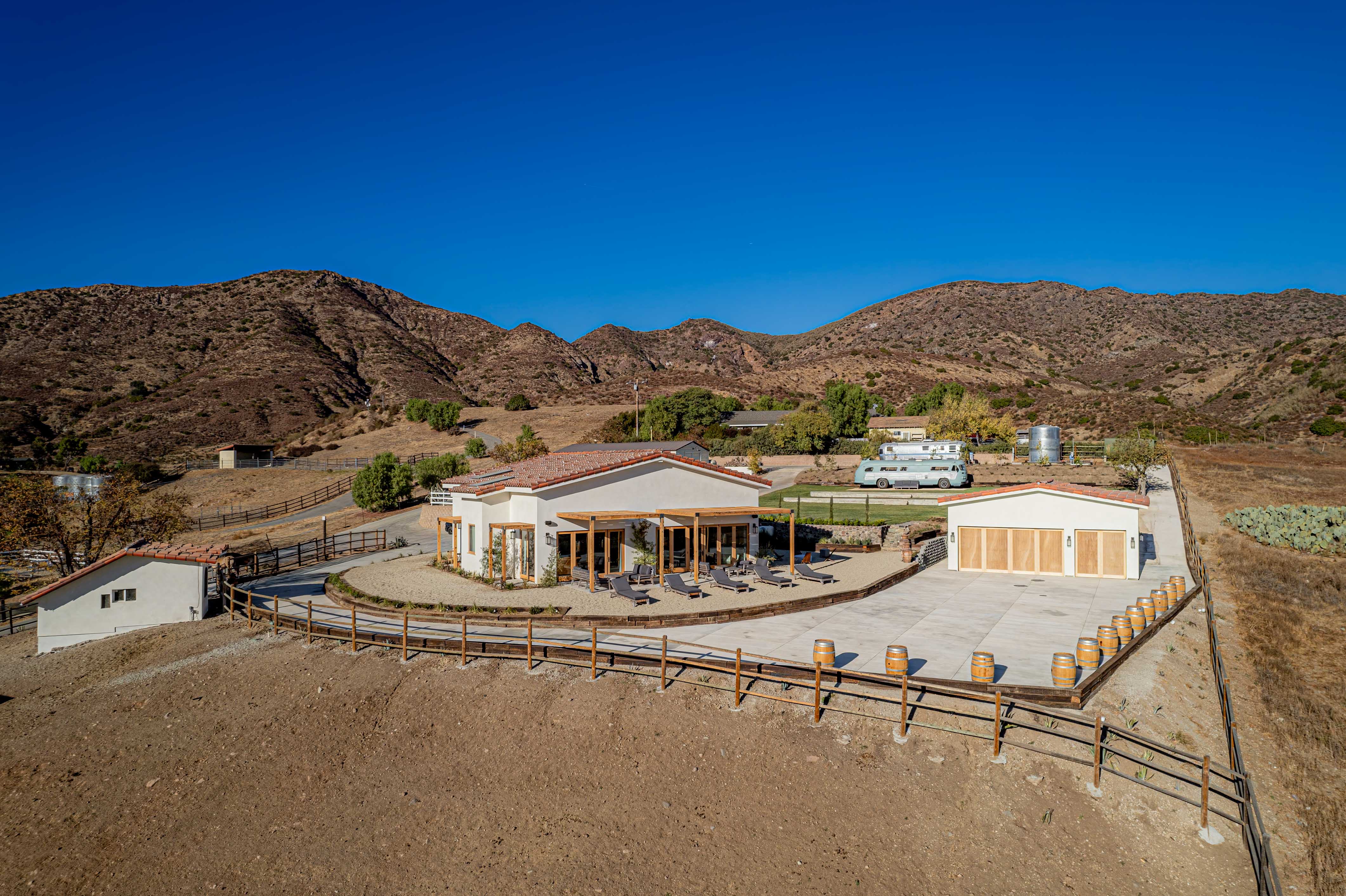 Agoura Hills Ranch 11