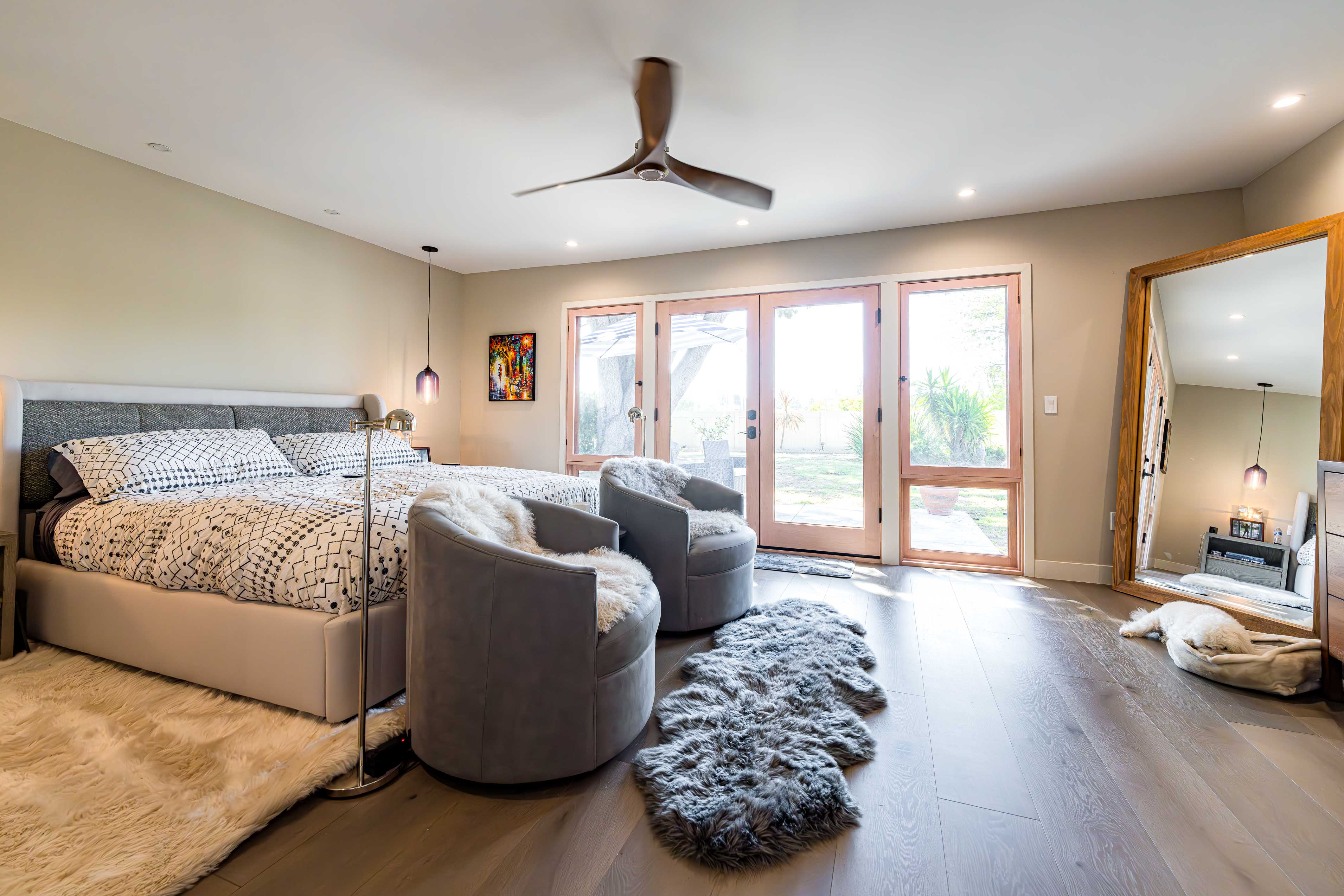Woodland Hills Master Suite 28